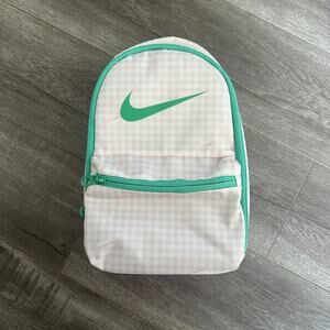 Nike medium size lunch box